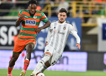 Beşiktaş, Alanyaspor deplasmanında bir puana razı oldu