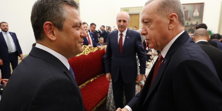 Özgür Özel, Erdoğan’a sunduğu dosyayı açıkladı