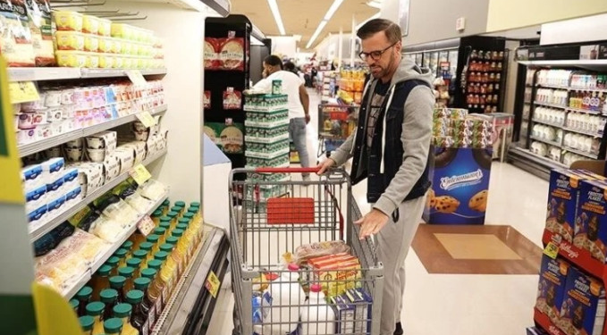 ABD’de tüketici güveni hafif geriledi