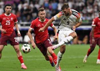 Almanya 90+2’de attı, gruptan lider çıktı!