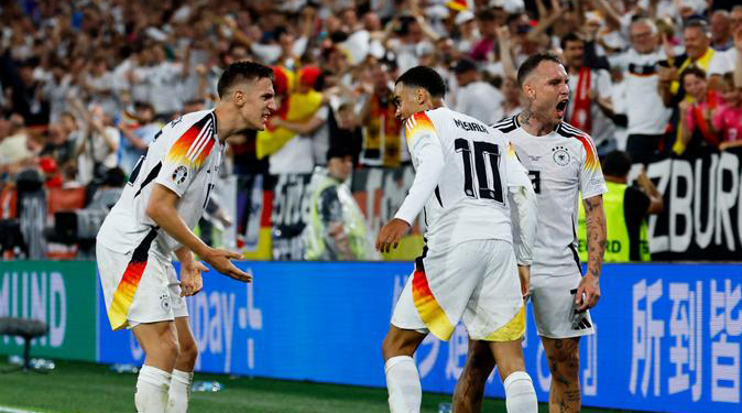 Almanya çeyrek finalde!