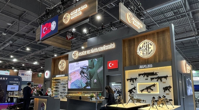 Fransa’da gövde gösterisi: TSK envanterindeki ürünler Paris’te!