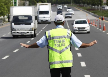 İstanbulluların dikkatine: O yol trafiğe kapatıldı