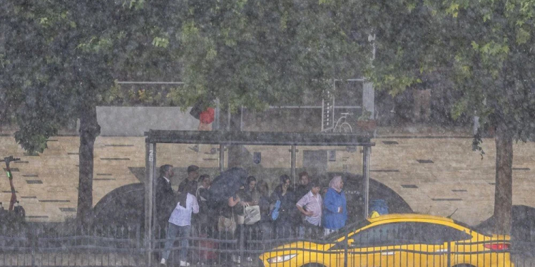 Beklenen sağanak İstanbul’a serinlik getirecek mi?