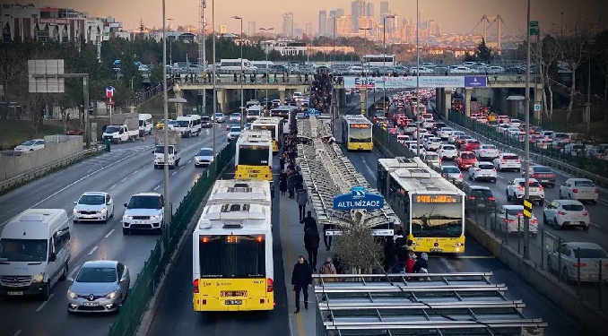 İstanbul’da toplu taşıma ücretlerine zam!