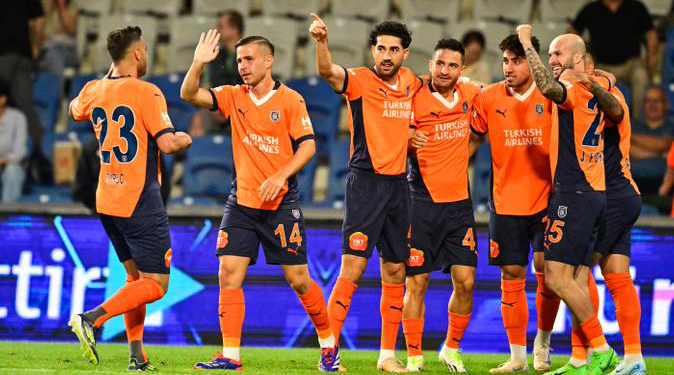 RAMS Başakşehir’den farklı galibiyet!