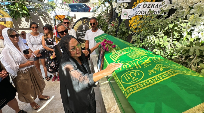 Safiye Soyman’ın Bodrum’da toprağa verildi