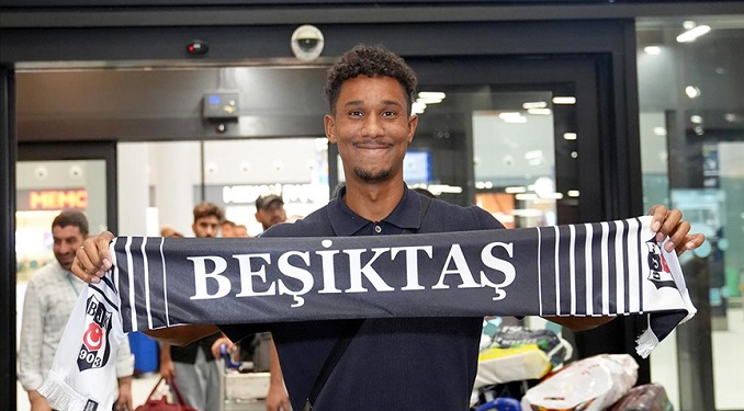 Beşiktaş’ın yıldız transferi Felix Uduokhai İstanbul’a geldi