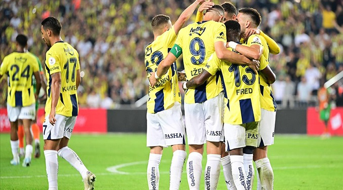 Fenerbahçe, Alanyaspor’u farklı geçti