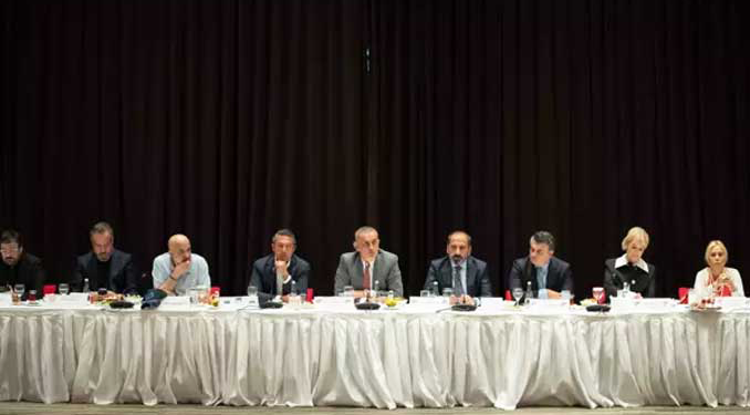 Futbolun patronları bir araya geldi