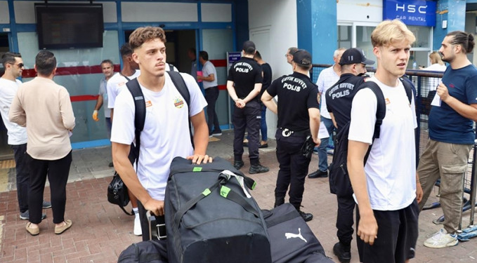 Rapid Wien kafilesi, Trabzon’da