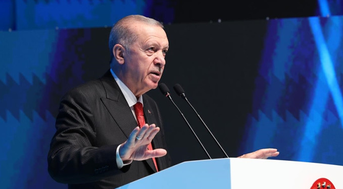 Erdoğan: Oyun platformları gençleri zehirliyor