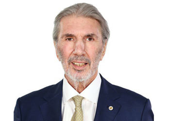 Fenerbahçeli yönetici Dereli hastaneye kaldırıldı