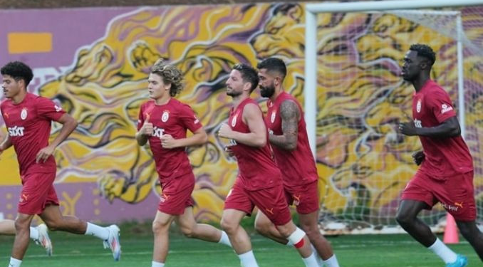 Galatasaray’da Davinson Sanchez dönüyor