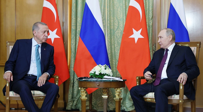 Erdoğan, Putin ile görüştü