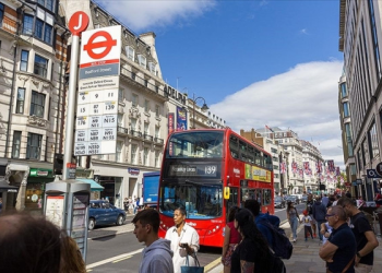 İngiltere’de asgari ücret zammı belli oldu