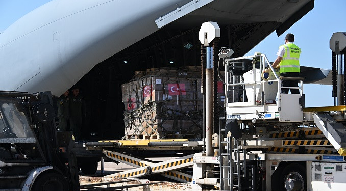 Lübnan’a çok sayıda ülkeden yardım duyurusu