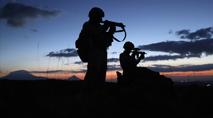 Pençe Kilit Operasyonu bölgesinde bir asker şehit oldu