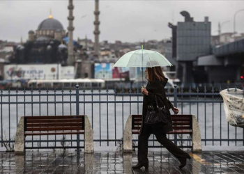 Yeni haftada hava: Sıcaklık azalıyor, sağanak geliyor