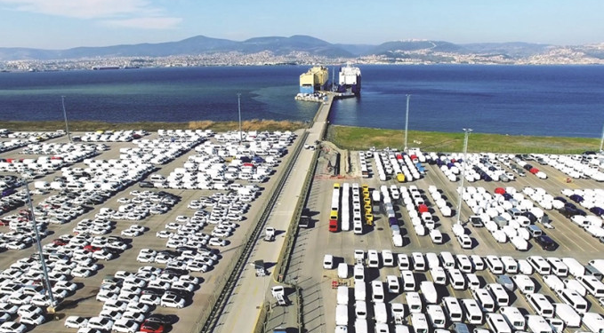 10 ayda otomotiv ihracatı 30 milyar doları aştı