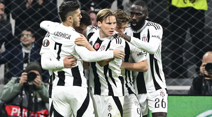 Beşiktaş Avrupa’da Malmö’yü 2 golle geçti