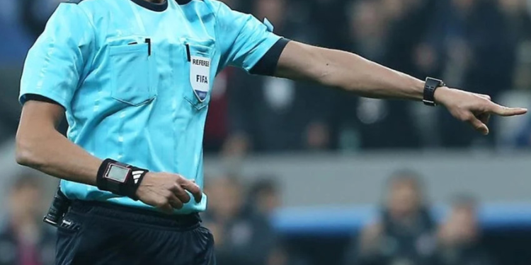 Fenerbahçe ve Galatasaray ‘yabancı hakemde’ anlaştı