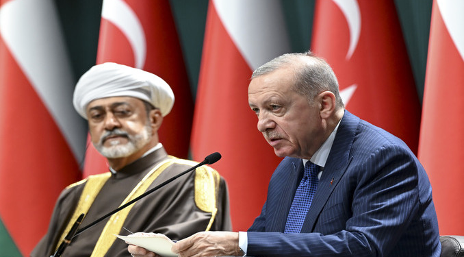 Türkiye ve Umman arasında 10 kritik anlaşma imzalandı