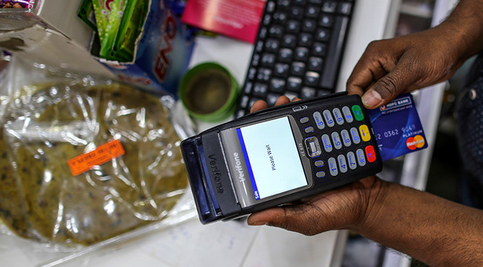 Kredi kartı ödemelerinde ek ücret talebi yasal mı?