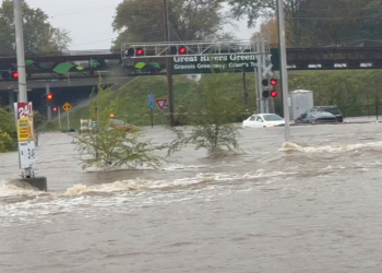 Missouri’de sel felaketi: İkisi sandık görevlisi beş kişi öldü