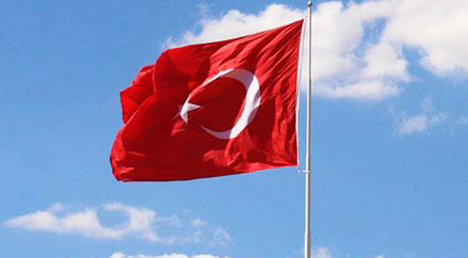 76 yıl sonra bir ilk: Halep Kalesi’ne Türk bayrağı asıldı