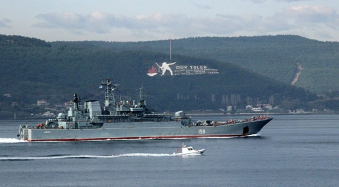 Çanakkale Boğazı transit gemi geçişlerine kapatıldı