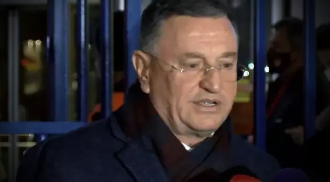 Lütfü Savaş CHP’den ihraç edildi!