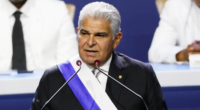 Panama Devlet Başkanı’ndan Trump’a yanıt: Kanal bize ait öyle kalacak