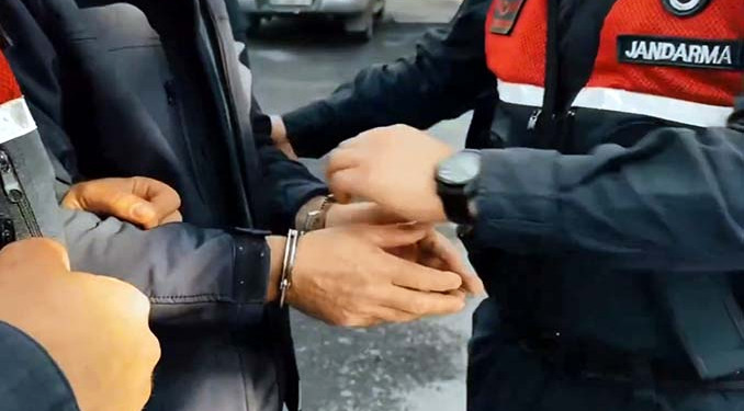 23 ilde FETÖ operasyonu: 33 şüpheli tutuklandı