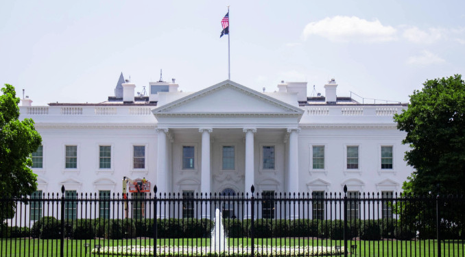 ABD’ye kaçak giren herkes suçlu kabul edilecek