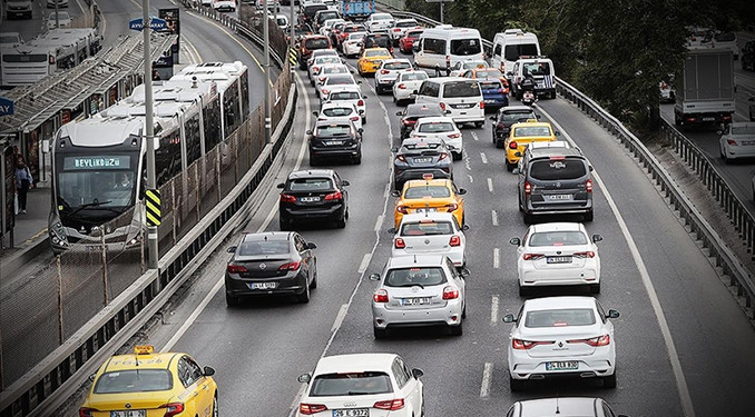 İBB’nin ulaşıma yüzde 46’lık zam teklifine ret!