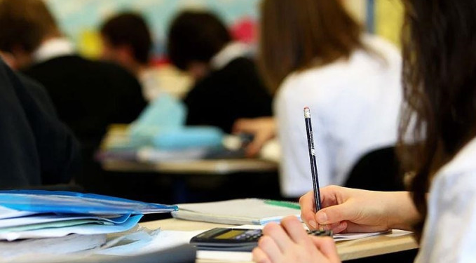 MEB’den yeni kararlar: Sınıf tekrarı, tenefüs süresi…