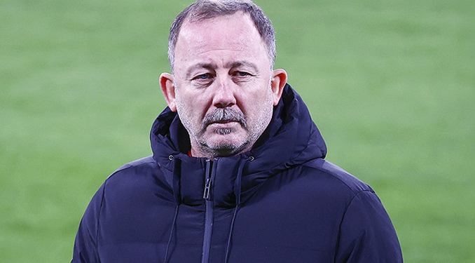 Sergen Yalçın’dan Beşiktaş’a olumsuz yanıt