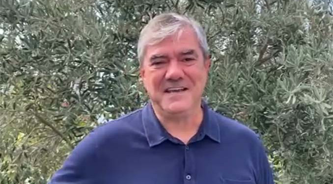 Yılmaz Özdil kalp krizi geçirdi