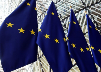 AB: Trump’ın ek gümrük vergileri iki tarafa da zarar verir