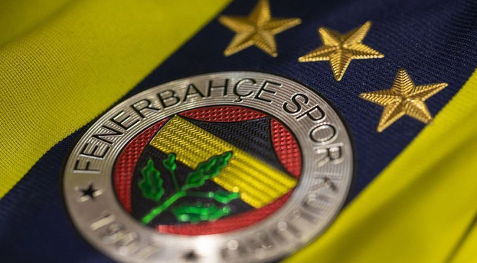 Fenerbahçe UEFA listesini güncelledi