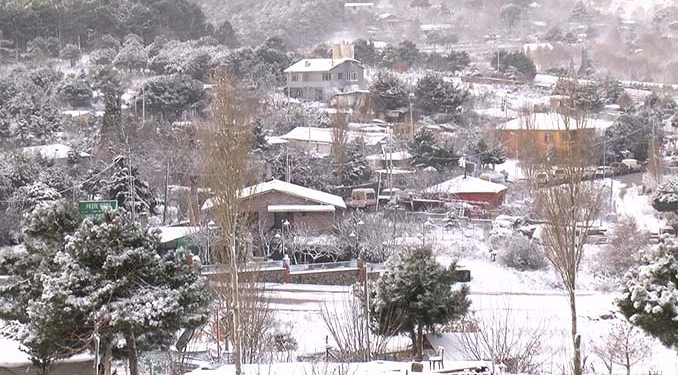 İstanbul’da kar yağışı- 10 santimetreye ulaştı