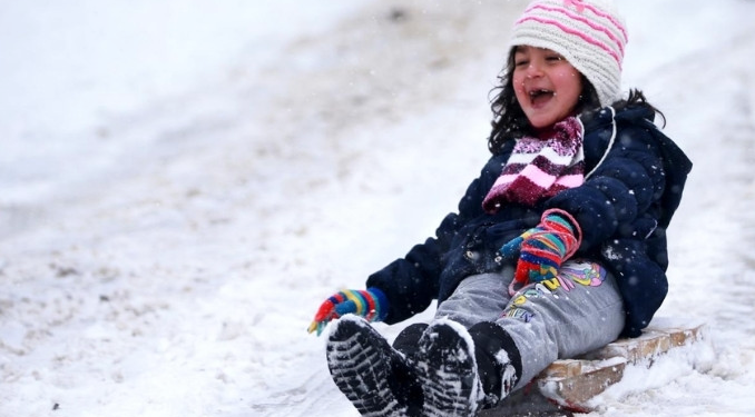 Kar nedeniyle 4 ilde okullar tatil