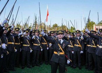 Teğmenler neden ihraç edildi? MSB açıkladı