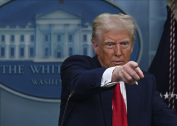 Trump’tan Biden’a şok: Tüm izinleri iptal edildi