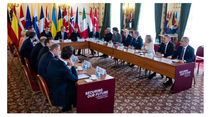 İngiltere ev sahipliğindeki Ukrayna zirvesi sona erdi