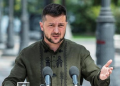 Zelenskiy’den geri adım: Taraflar hazırsa maden anlaşmasını imzalayabiliriz