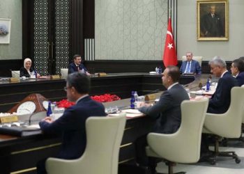 Ahlat’ta Kabine mesaisi: Gündemde neler var?