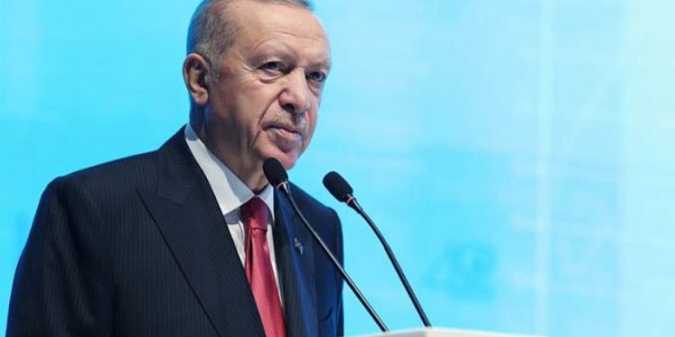 Cumhurbaşkanı Erdoğan: Kılıç kınından çıkarsa kaleme ve kelama yer kalmaz