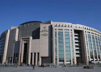 İBB’de reklam ihalesi soruşturmasında 13 kişi adliyede